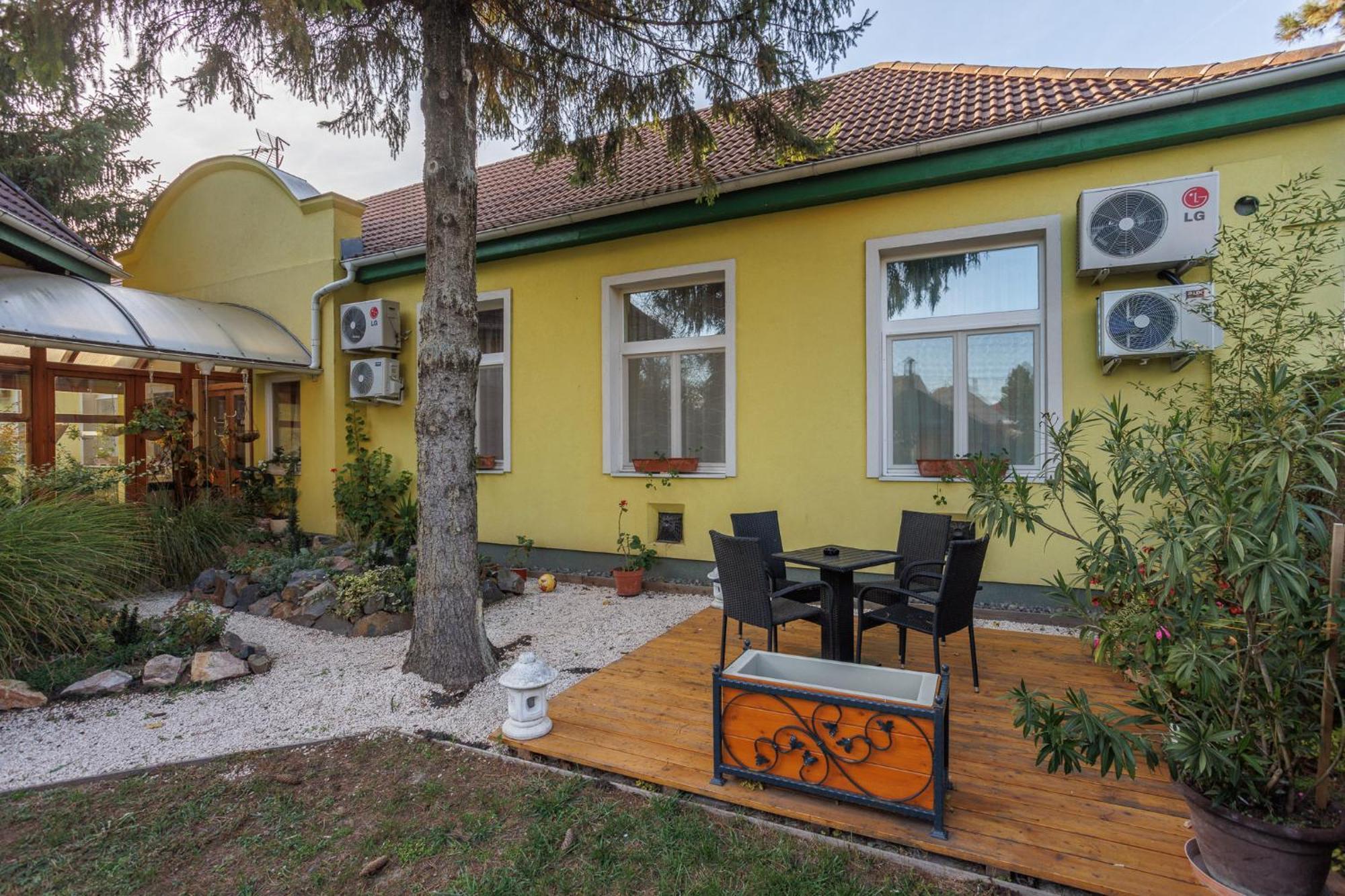 Harang Panzió Panzió Gyomaendrőd Kültér fotó